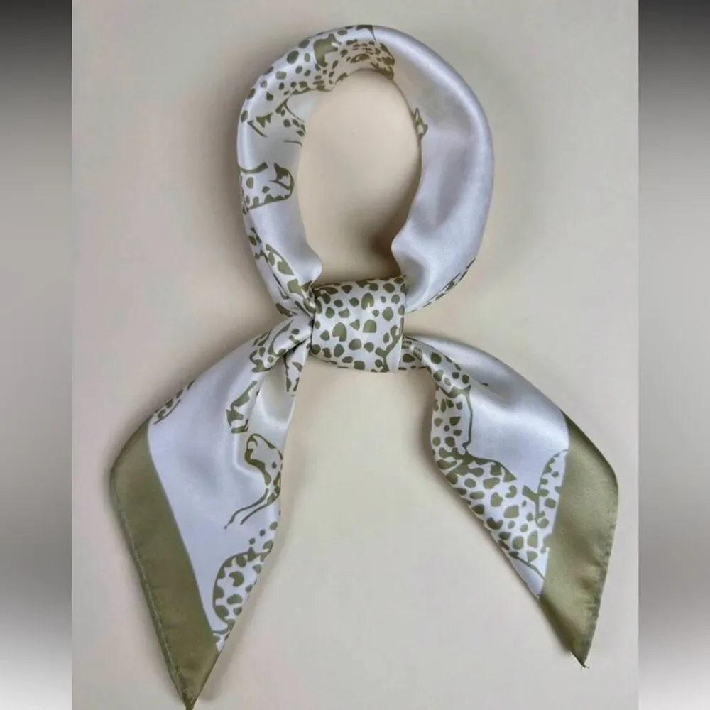 Leopard Print Scarf in Olive N1415
